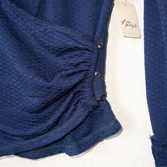 NWT Free People Ink Combo Penny Plunge Neckline Wrap Top Size XS‎ - Picture 3 of 8